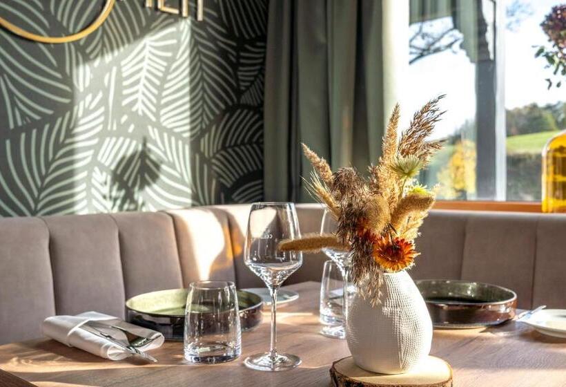 Feinheit Hotel & Restaurant, Tor Zu Hunsrück Und Mittelrhein!