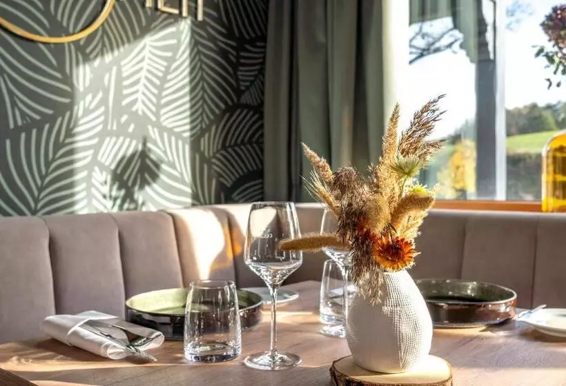 Feinheit Hotel & Restaurant, Tor Zu Hunsrück Und Mittelrhein!