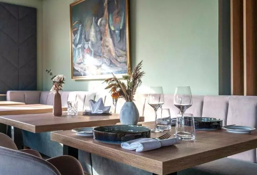 Feinheit Hotel & Restaurant, Tor Zu Hunsrück Und Mittelrhein!