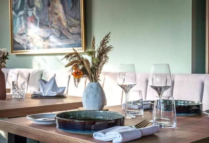 Feinheit Hotel & Restaurant, Tor Zu Hunsrück Und Mittelrhein!