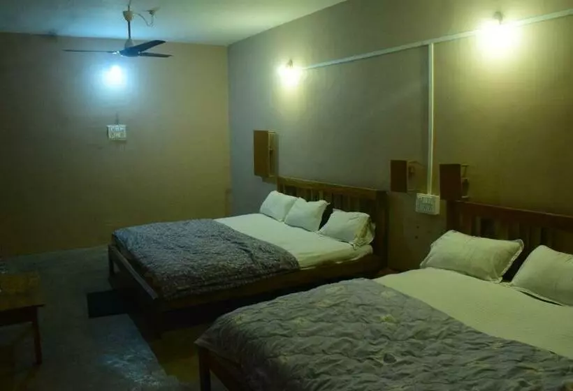 Hotelli Istaqbal  Mukki