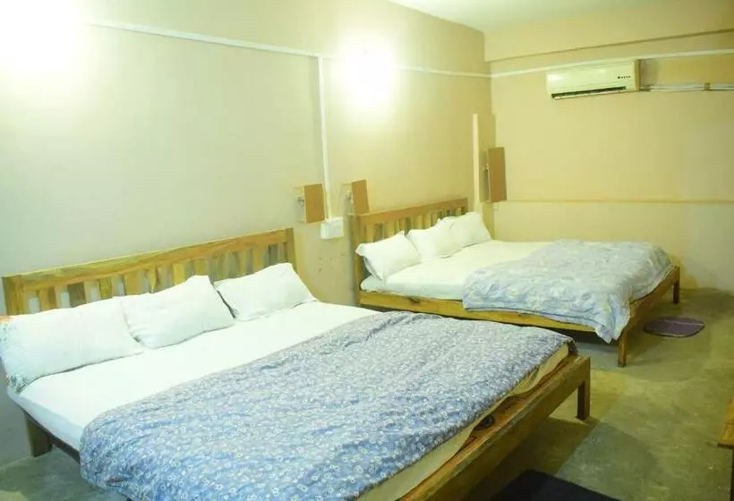 Hotelli Istaqbal  Mukki