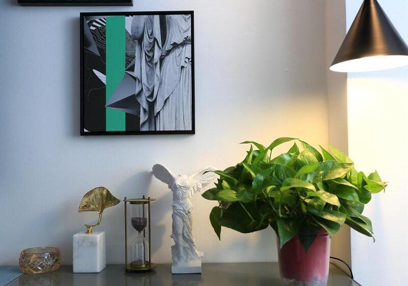 Lanou Hotel Lianyungang Donghai Crystal City