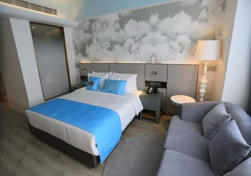 Lanou Hotel Lianyungang Donghai Crystal City