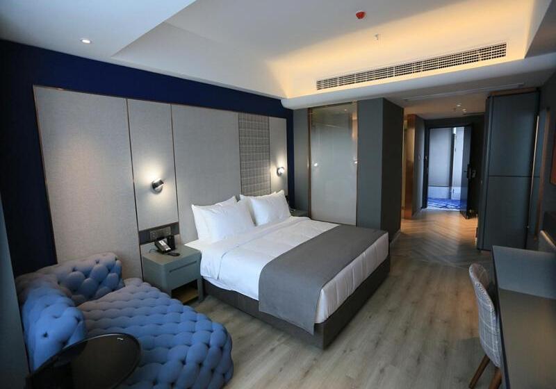 Lanou Hotel Lianyungang Donghai Crystal City