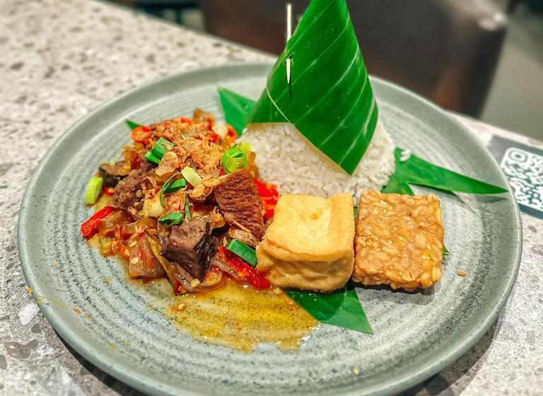 Malyabhara Hotel   Formerly Ibis Malioboro