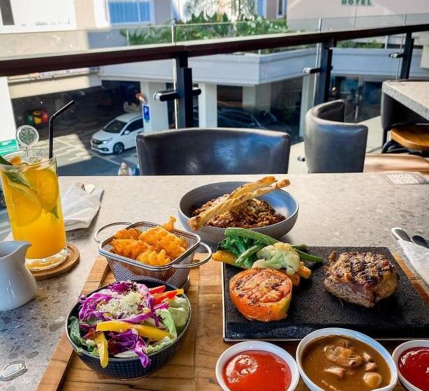 Malyabhara Hotel   Formerly Ibis Malioboro