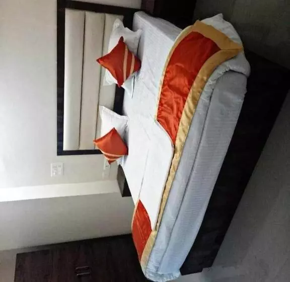 ホテル Oyo 70116 Vrindavan Resorts