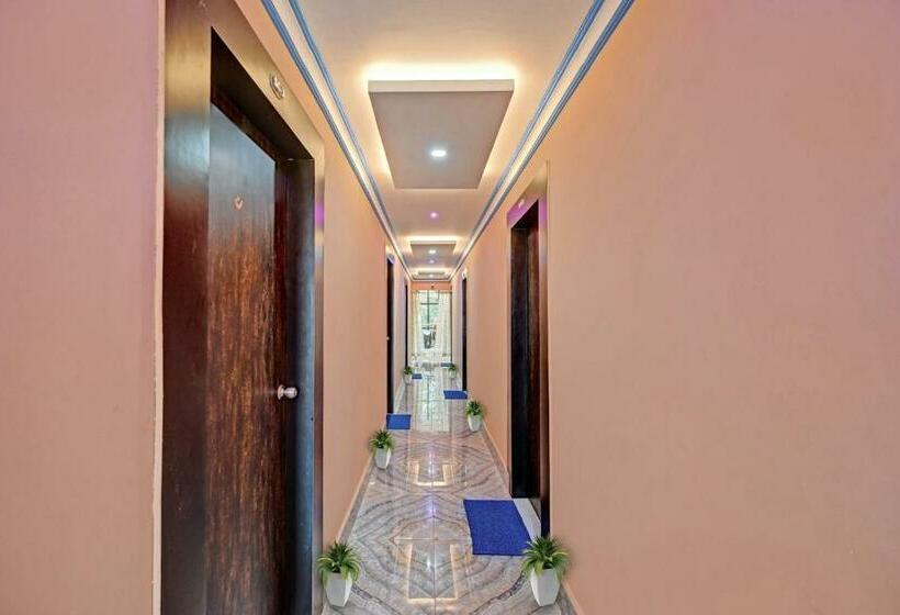 فندق Oyo 70231 Shanti Guest House