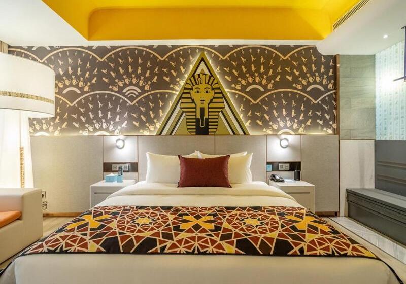 Lanou Hotel Qingcheng Municipal Government Shunying Plaza