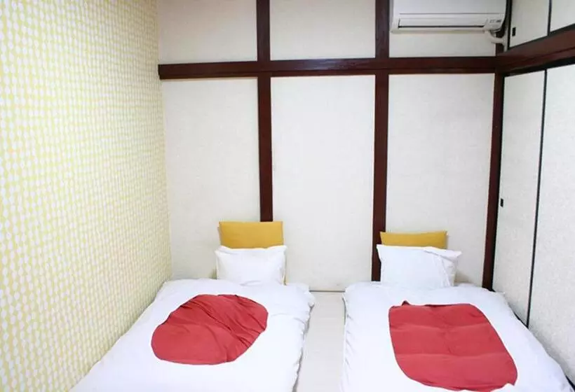 ペンション レトロ