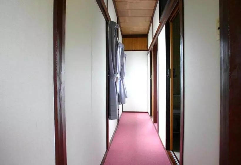 ペンション レトロ