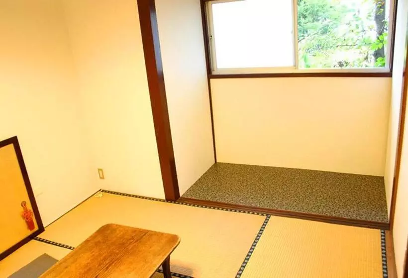 ペンション レトロ