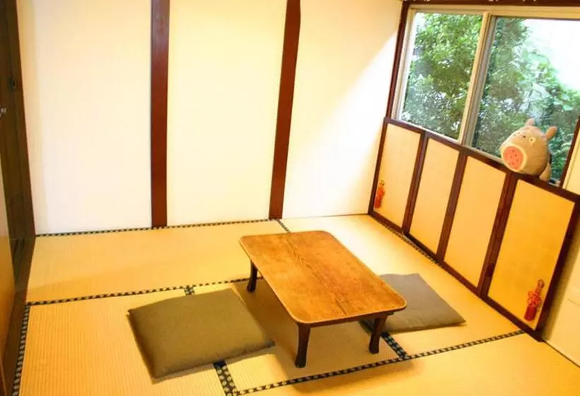 ペンション レトロ