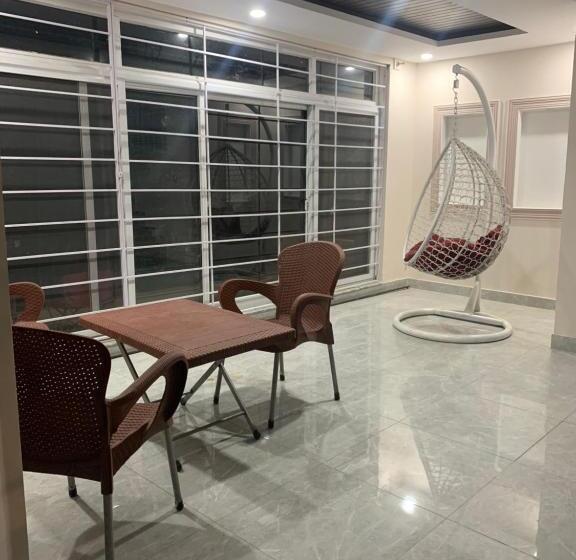 膳宿费 Luxurious Living In Heart Of Islamabad