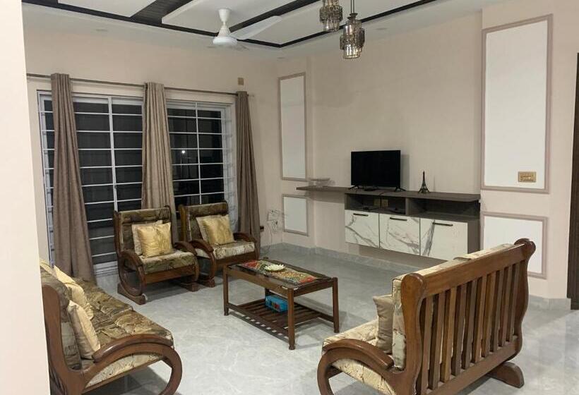 膳宿费 Luxurious Living In Heart Of Islamabad