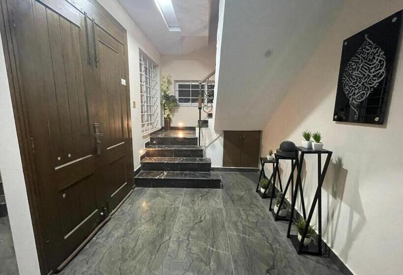 膳宿费 Luxurious Living In Heart Of Islamabad