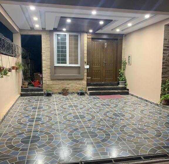 膳宿费 Luxurious Living In Heart Of Islamabad