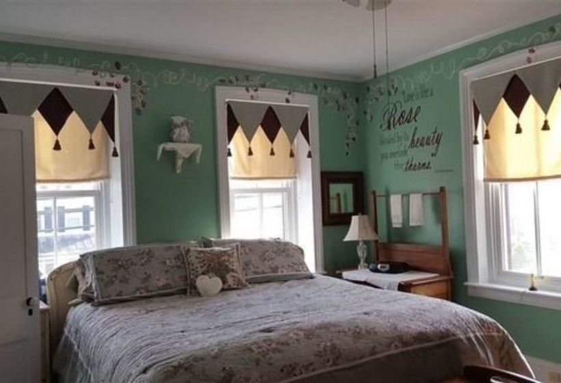 住宿加早餐  The Artist's Inn And Gallery