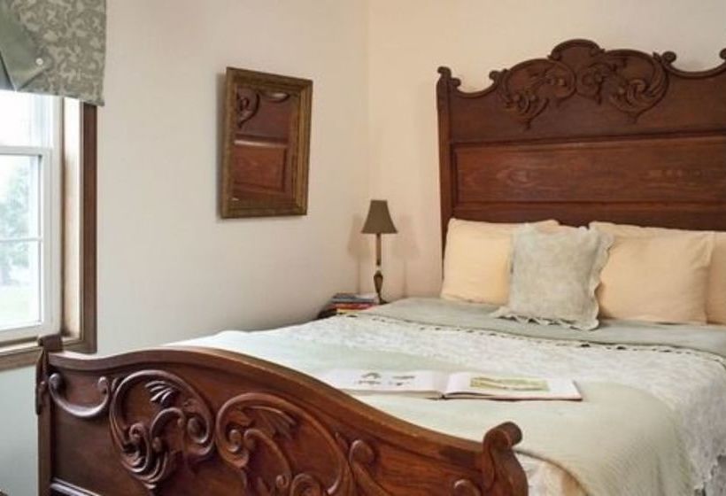 住宿加早餐  The Artist's Inn And Gallery