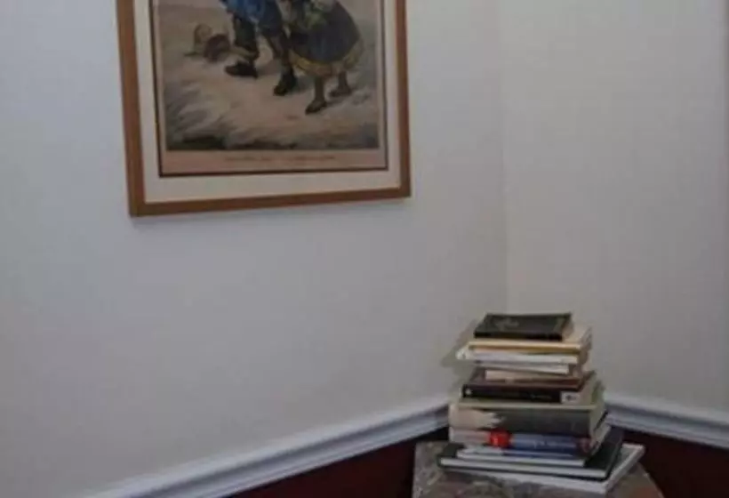 ベッドアンドブレックファースト The Artist's Inn And Gallery