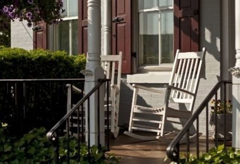 住宿加早餐  The Artist's Inn And Gallery