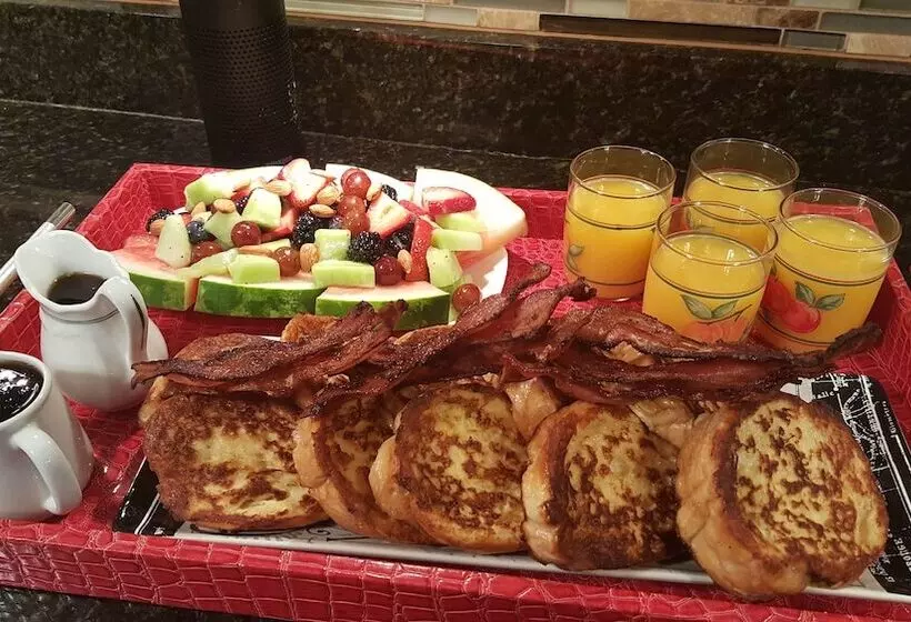 ベッドアンドブレックファースト Heart Of The Hills Inn