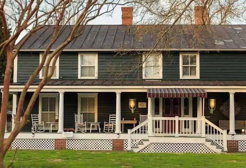 ベッドアンドブレックファースト Inner Banks Inn