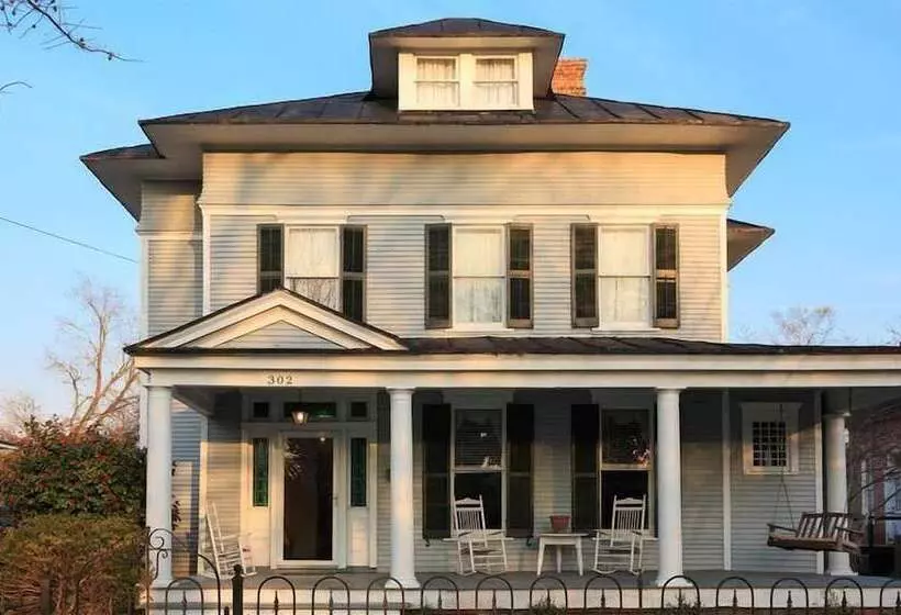 ベッドアンドブレックファースト Inner Banks Inn