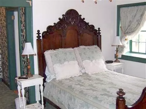 Bed and Breakfast The Fairfield Inn