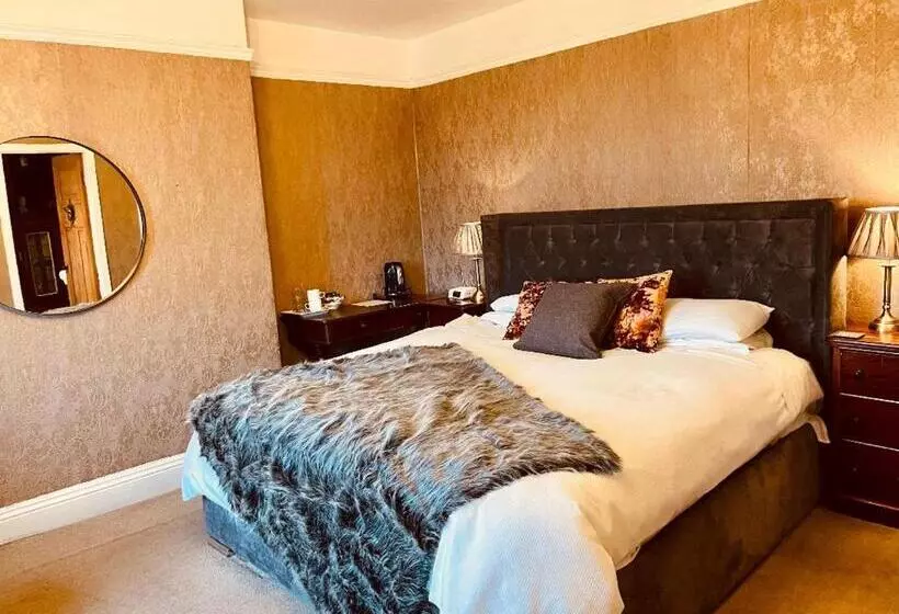 Bed and Breakfast The Old Registry Guest House