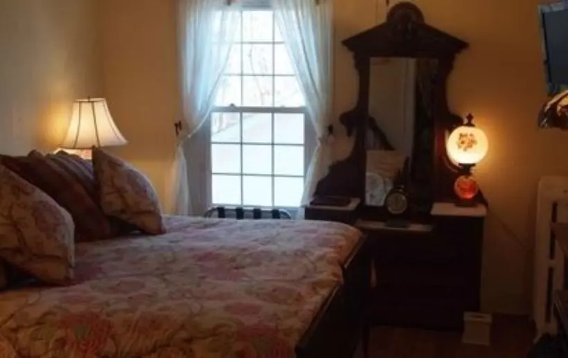 住宿加早餐 The Red Hook Country Inn