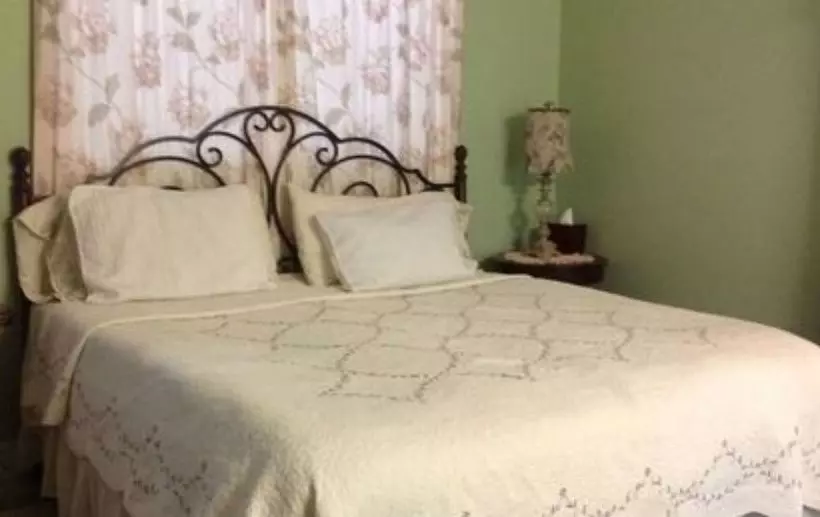 住宿加早餐 The Red Hook Country Inn