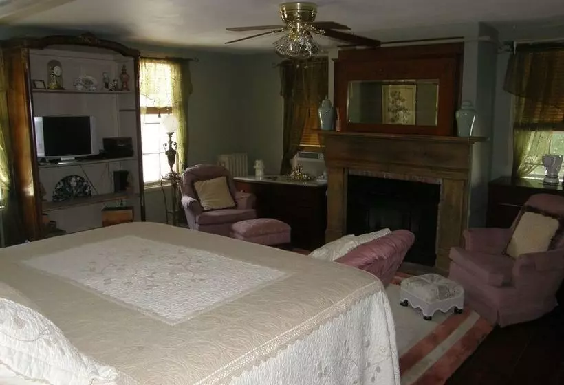 住宿加早餐 The Red Hook Country Inn