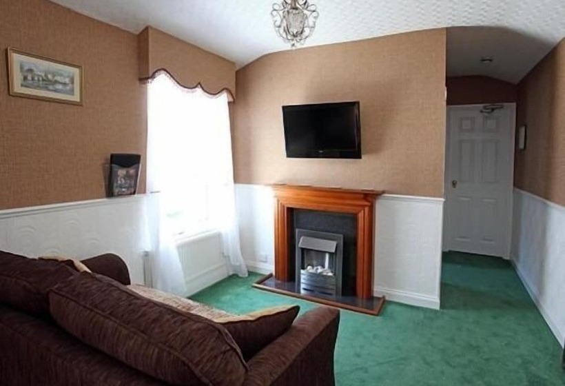 مبيت وإفطار The Shrewsbury Guest House