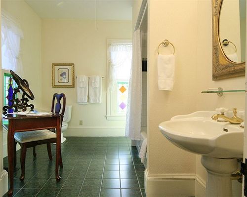 住宿加早餐  Grand Victorian Inn