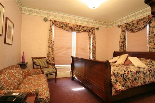 住宿加早餐  Grand Victorian Inn