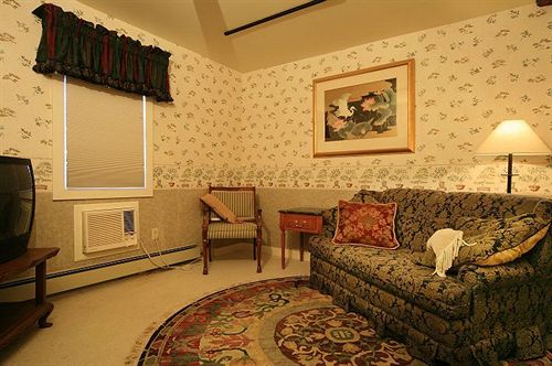 住宿加早餐  Grand Victorian Inn