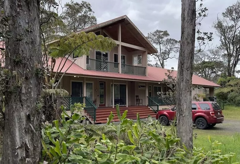 Aamiaismajoitus (B&B) Volcano Forest Inn