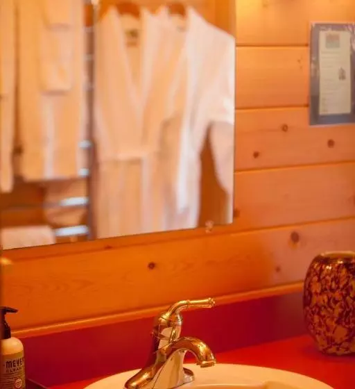 Aamiaismajoitus (B&B) Volcano Mist Cottage