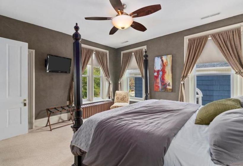 Brayton Bed And Breakfast