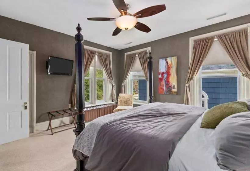 Brayton Bed And Breakfast