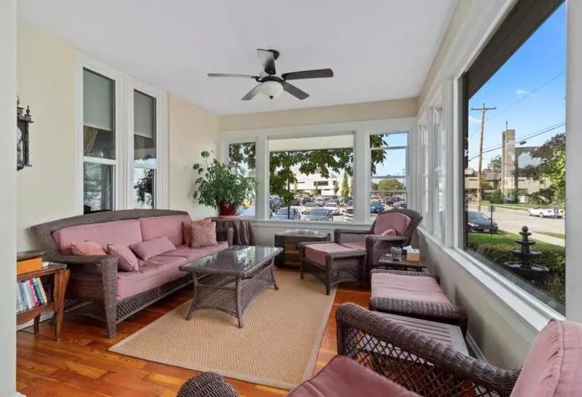 Brayton Bed And Breakfast