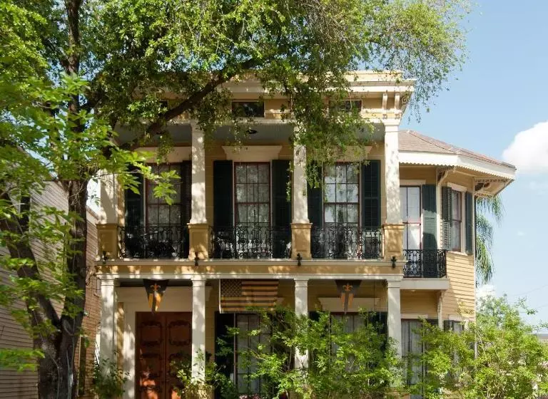 Hh Whitney House   A Bed & Breakfast On The Historic Esplanade