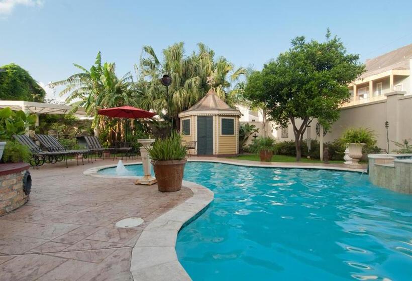 Hh Whitney House   A Bed & Breakfast On The Historic Esplanade