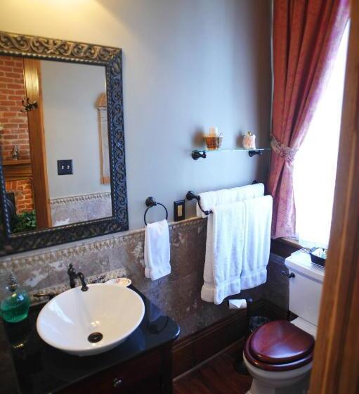 Hh Whitney House   A Bed & Breakfast On The Historic Esplanade