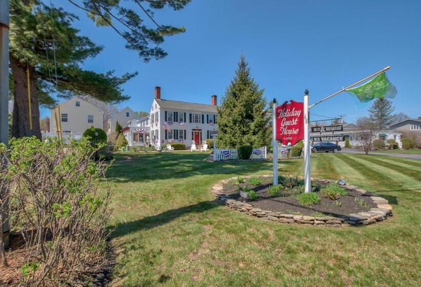 Holiday Guest House Bed & Breakfast