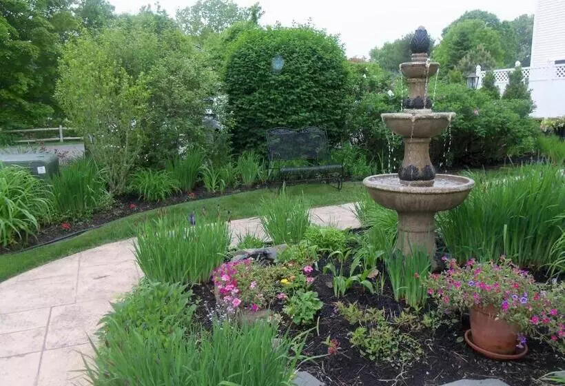 Holiday Guest House Bed & Breakfast