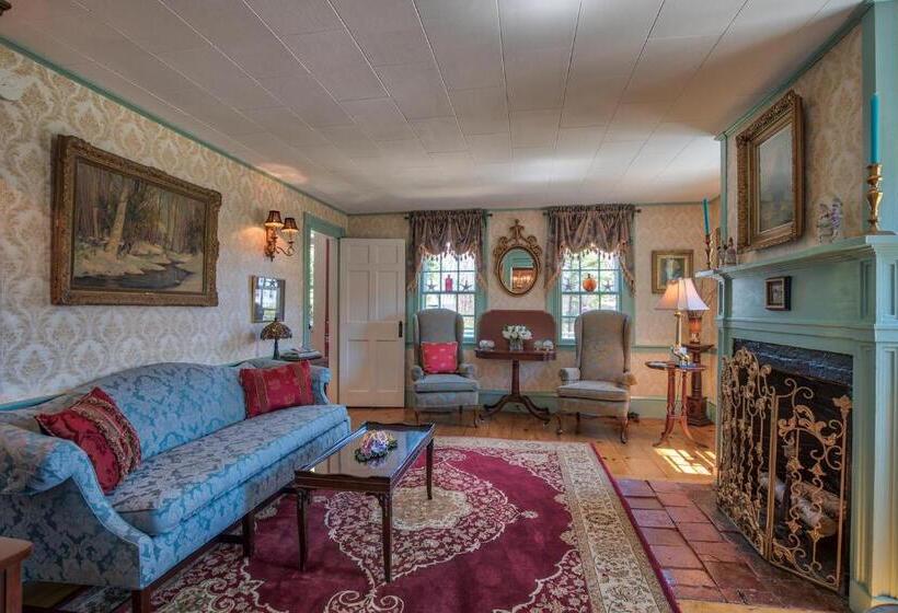 Holiday Guest House Bed & Breakfast