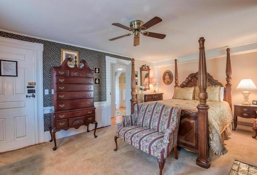 Holiday Guest House Bed & Breakfast